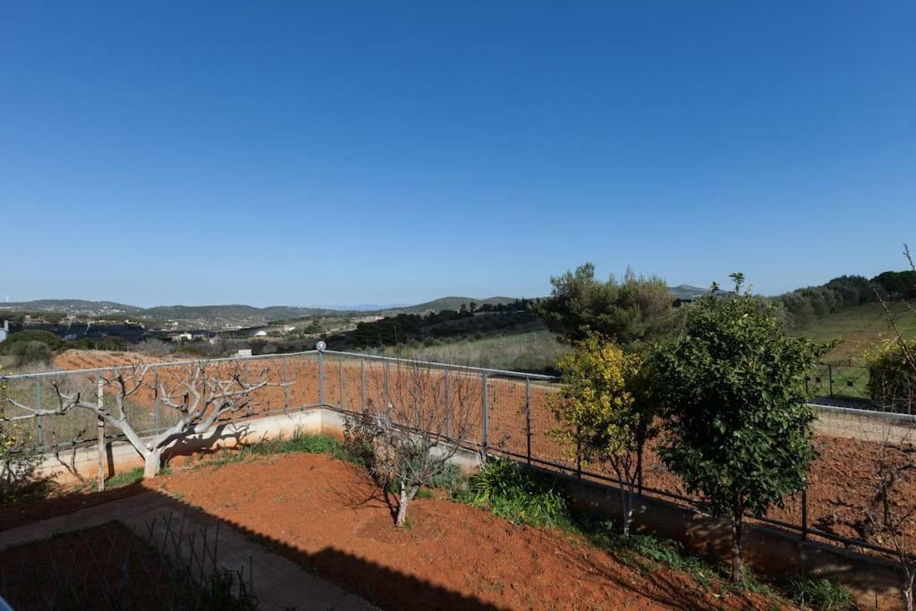 Country Rooms Near Athens - Airport Vravrona Buitenkant foto