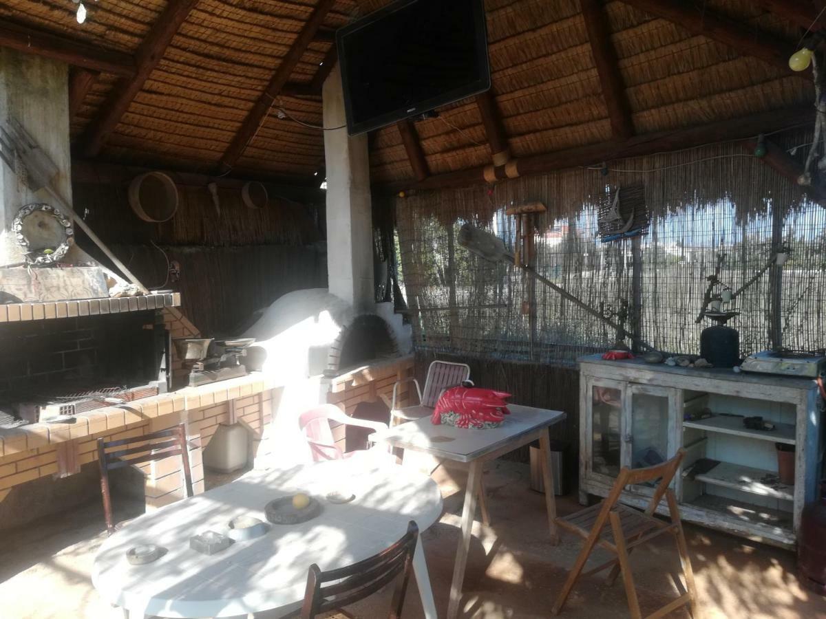 Country Rooms Near Athens - Airport Vravrona Buitenkant foto