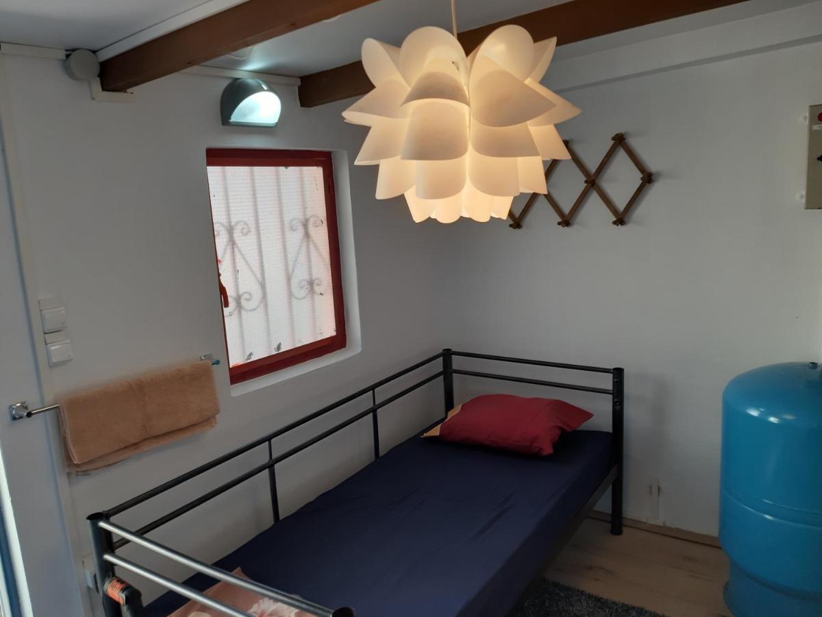 Country Rooms Near Athens - Airport Vravrona Buitenkant foto